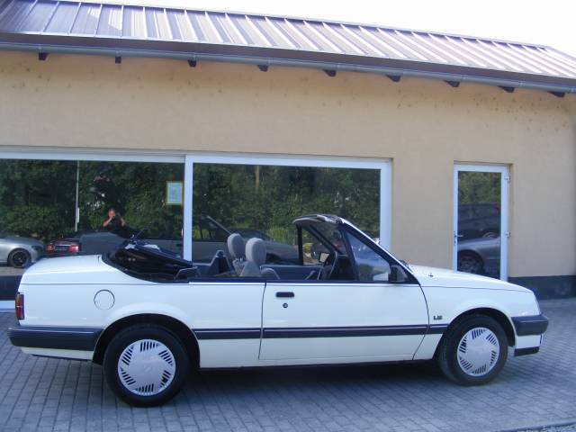Opel Ascona 2,0