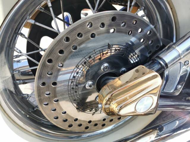 Harley-Davidson FLSTN Softail Deluxe