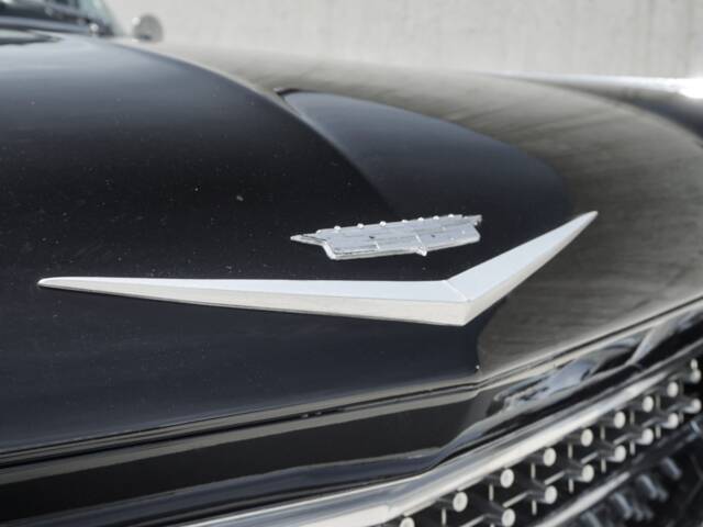 Cadillac Coupe DeVille
