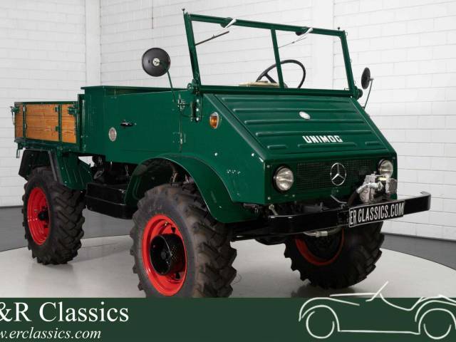 Imagen 1/19 de Mercedes-Benz Unimog 30 (1961)