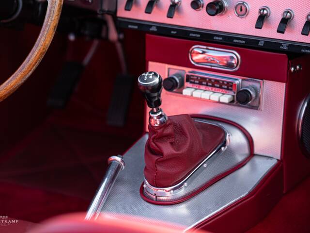 Jaguar E-Type 3.8 Flat Floor