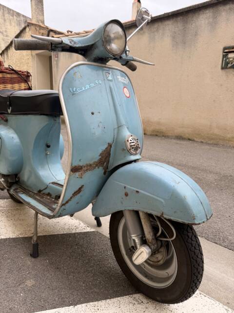 Piaggio Vespa 90