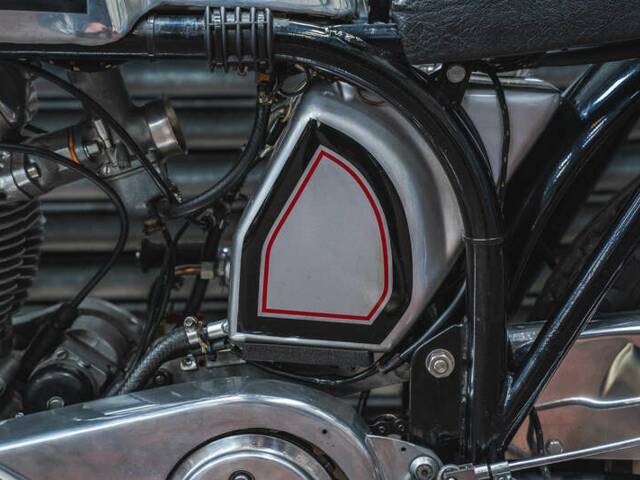 Norton Dominator Slimline TT
