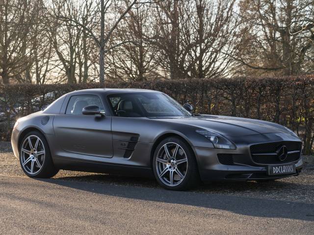 Mercedes-Benz SLS AMG Classic Cars for Sale - Classic Trader