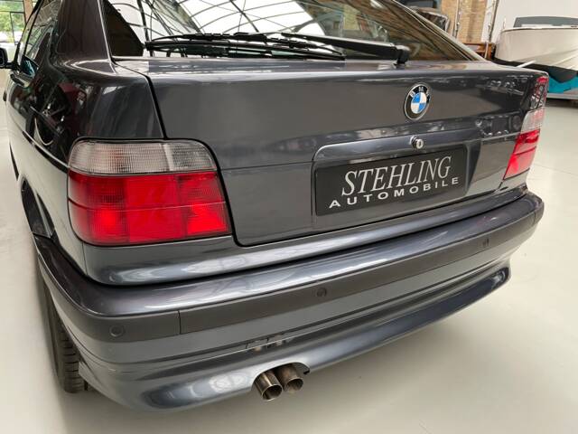 BMW 323ti Compact