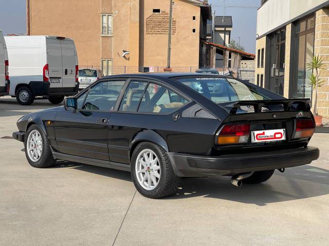 Alfa Romeo GTV 6 2.5