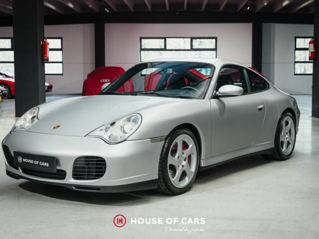 Porsche 911 Carrera 4S