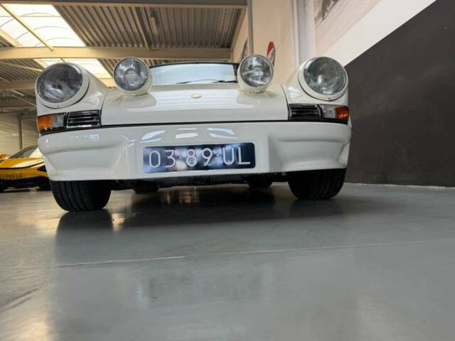 Porsche 911 2.4 S "Oilflap"