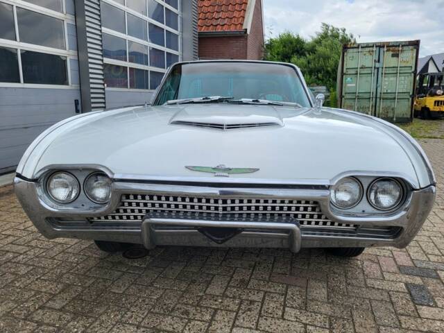 Ford Thunderbird Landau Coupe