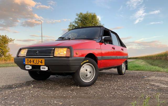 Image 1/8 de Citroën Visa Plein Air (1985)