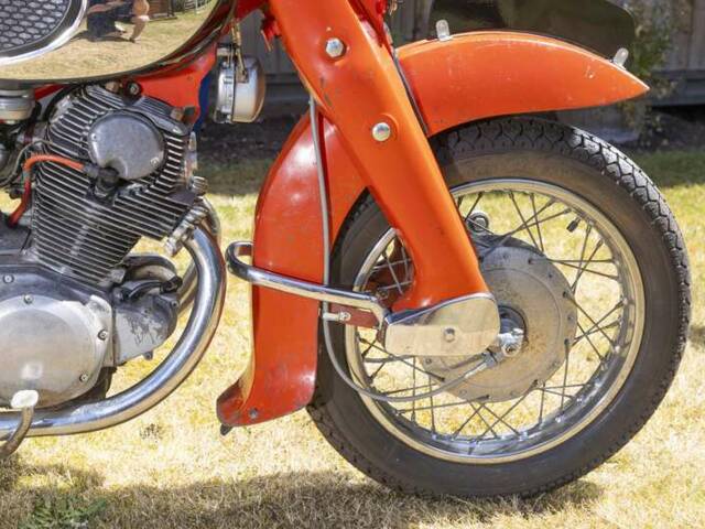 Honda C 72