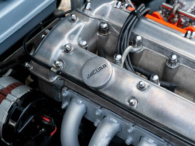 Jaguar E-Type 3.8