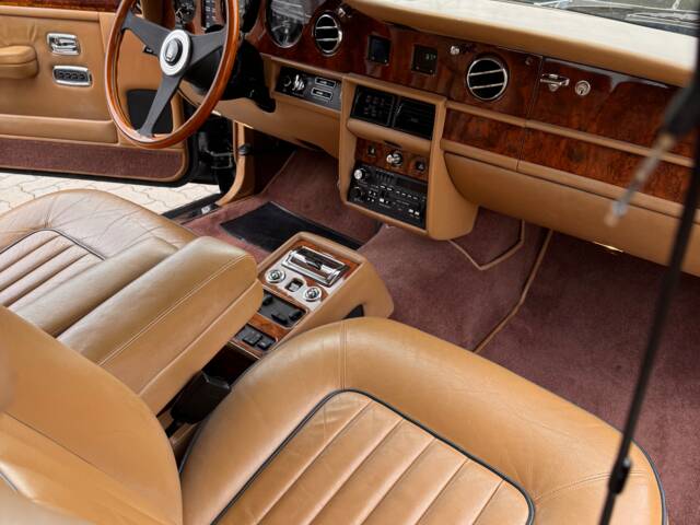 Rolls-Royce Silver Spur