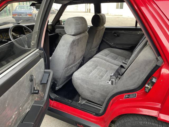 Lancia Delta 1.6 HF