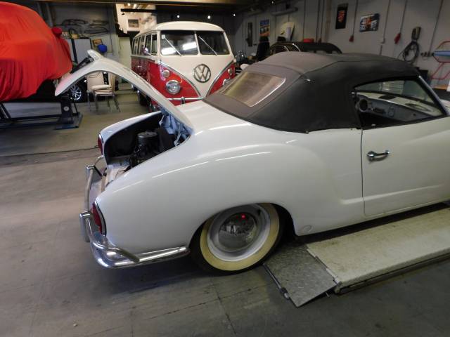 Volkswagen Karmann Ghia 1200