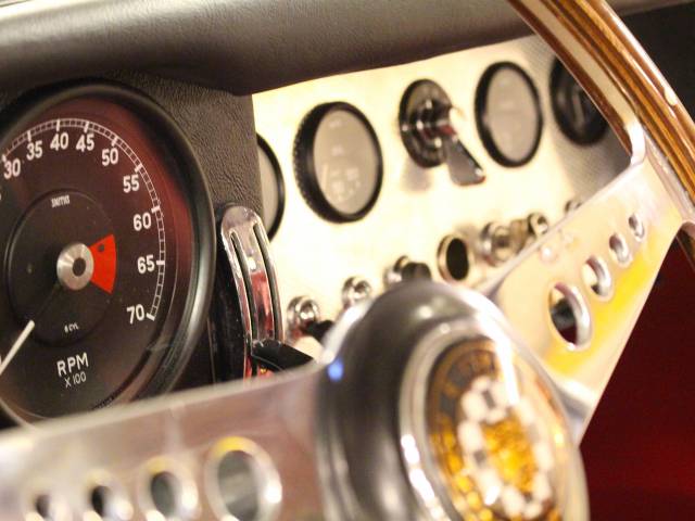 Jaguar E-Type 3.8