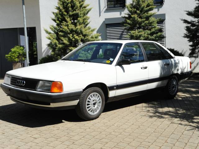 Audi 100 - 2.0