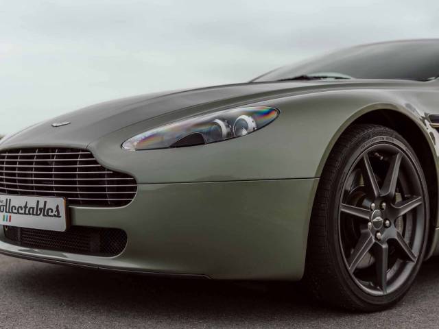Aston Martin V8 Vantage