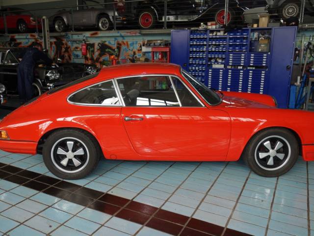 Porsche 911 2.2 T