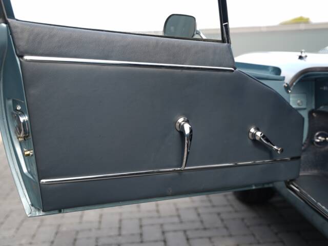 Jaguar E-Type 3.8