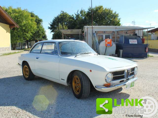 Alfa Romeo Giulia GT 1300 Junior