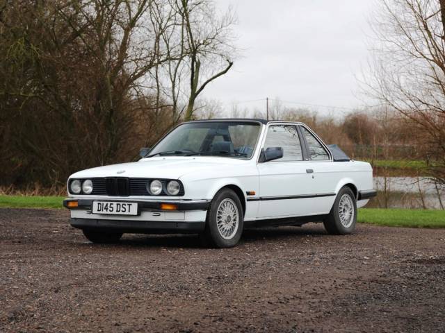 Image 1/28 of BMW 320i Baur TC (1986)