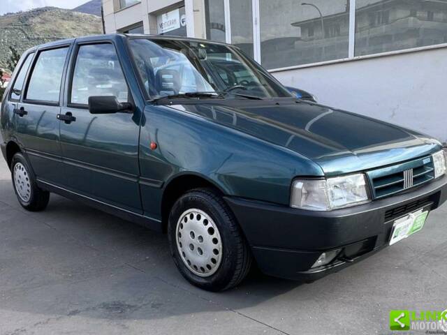 Bild 1/10 von FIAT Uno 1.0 Fire (1993)