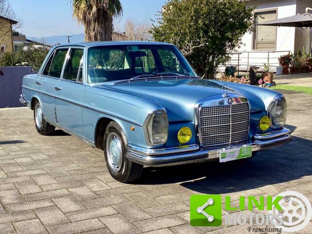 Image 1/10 of Mercedes-Benz 280 SE (1970)