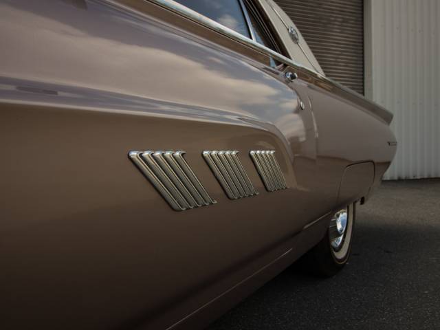 Ford Thunderbird