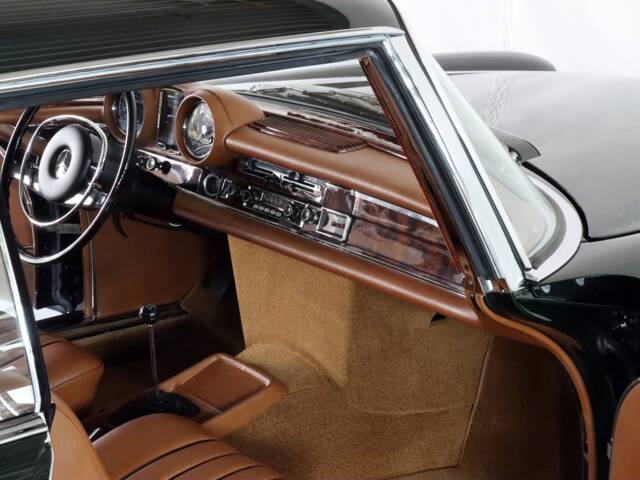 Mercedes-Benz 280 SE 3,5