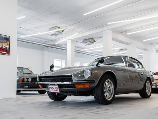 Nissan S30