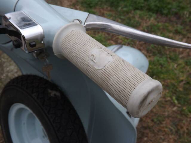 Piaggio Vespa 125