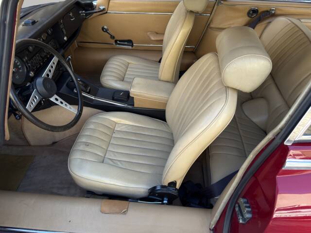 Jaguar E-Type V12 (2+2)