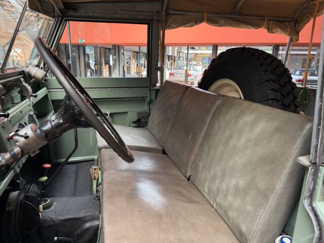 Land Rover 88