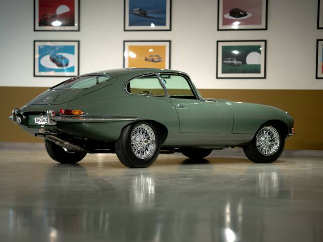 Jaguar E-Type 4.2