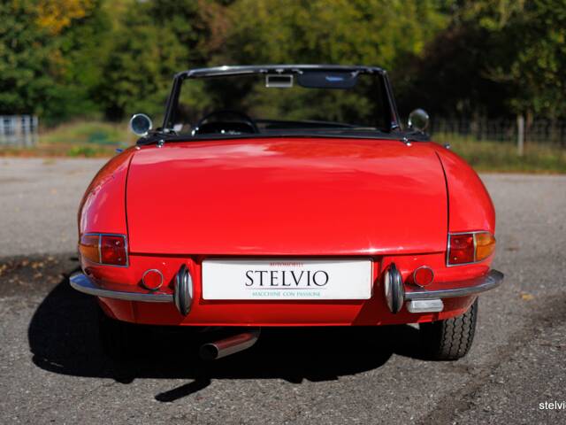 Alfa Romeo 1600 Spider Duetto