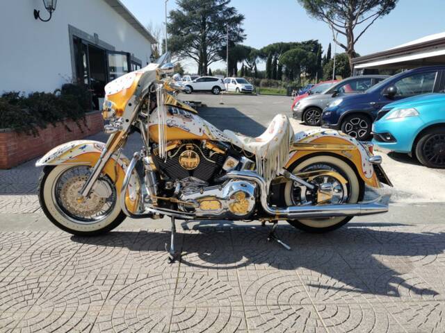 Harley-Davidson FLSTN Softail Deluxe