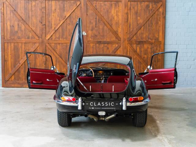 Jaguar E-Type 4.2