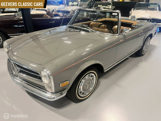 Bild 1/33 von Mercedes-Benz 280 SL (1968)