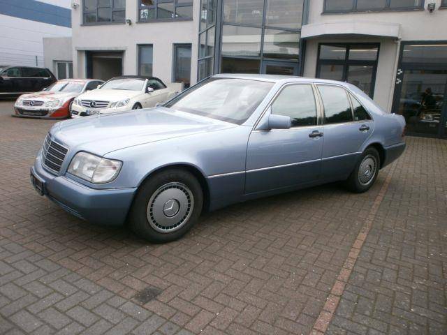 Mercedes-Benz 300 SE