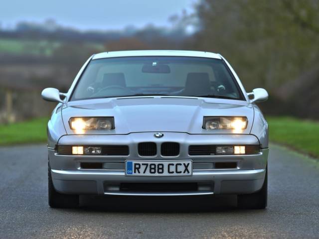 Image 1/50 de BMW 840Ci (1900)