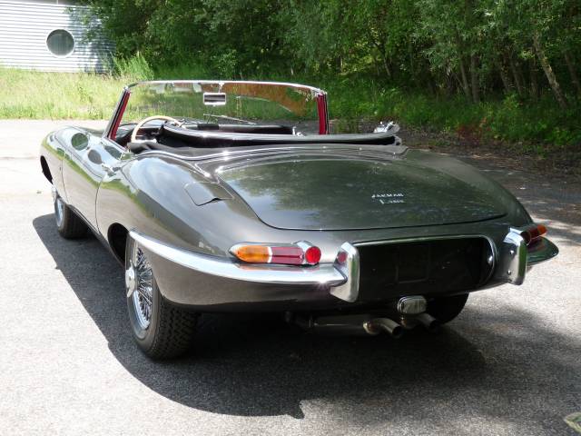 Jaguar E-Type 3.8 Flat Floor
