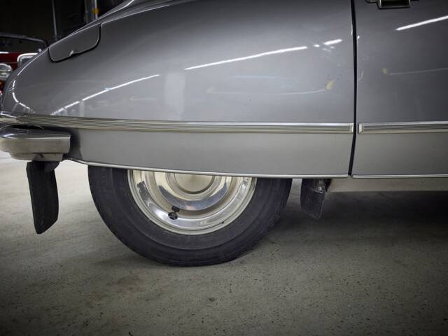 Citroën DS 23 Pallas