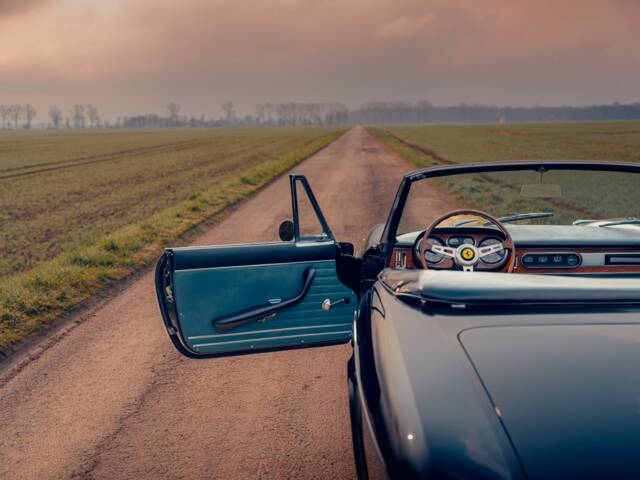 Ferrari 275 GTS