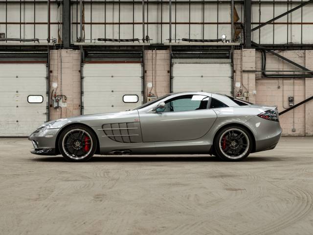 Mercedes-Benz SLR McLaren 722