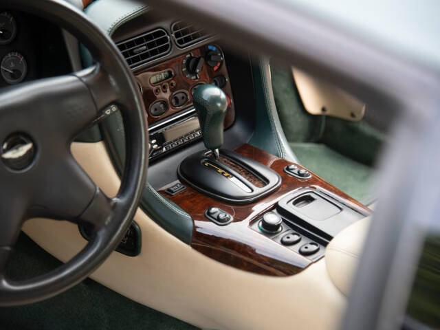 Aston Martin DB 7