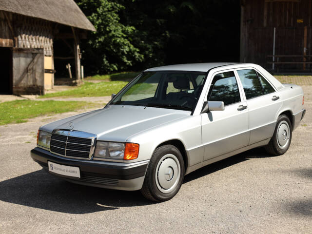 Image 1/100 of Mercedes-Benz 190 E 2.3 (1992)