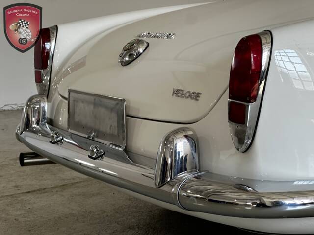 Alfa Romeo Giulia 1600 Spider Veloce