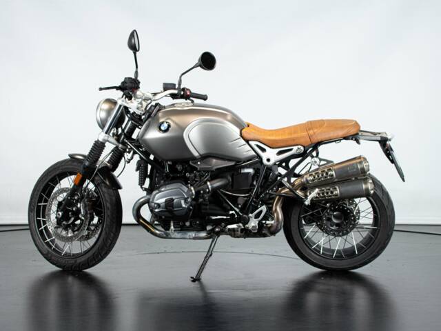 BMW R NineT