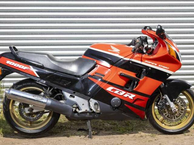 Honda CBR 1000F